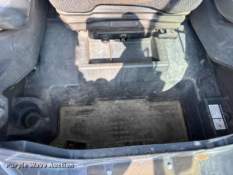 image for item FB6984 2020 John Deere 320G skid steer loader