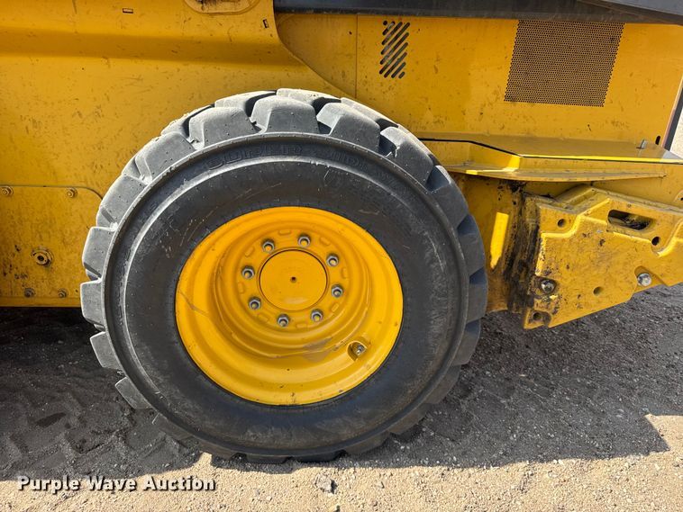 image for item FB6984 2020 John Deere 320G skid steer loader