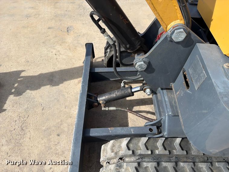 image for item FB8014 Agrotk H12 mini excavator