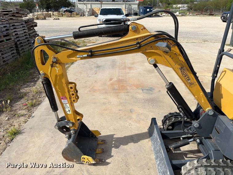 image for item FB8014 Agrotk H12 mini excavator