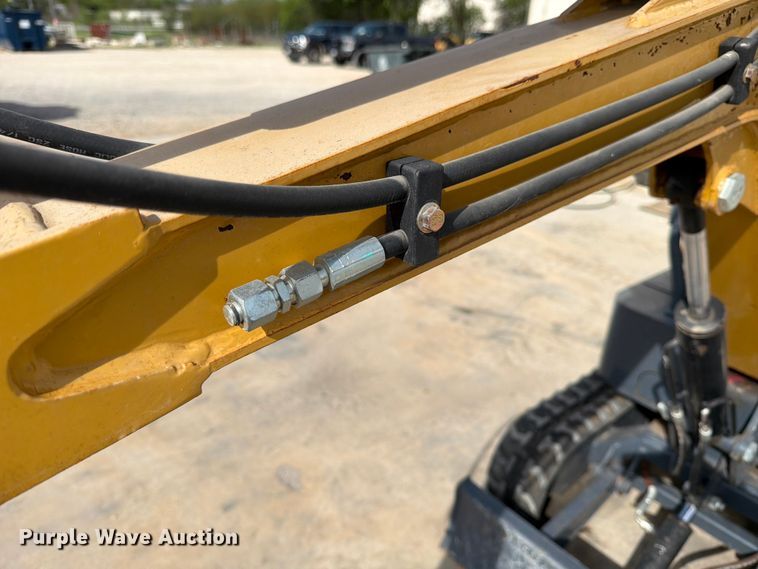 image for item FB8014 Agrotk H12 mini excavator