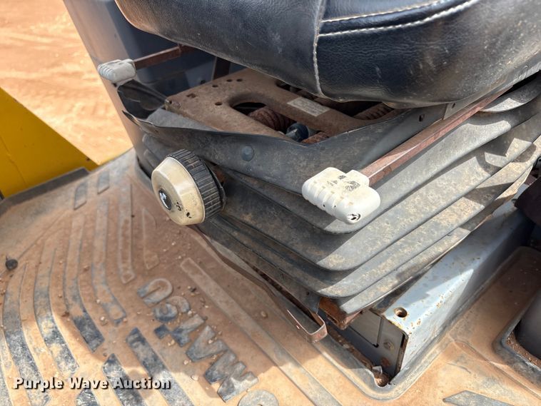 image for item FC2027 2010 Komatsu WA250-6 wheel loader