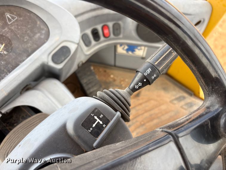 image for item FC2027 2010 Komatsu WA250-6 wheel loader