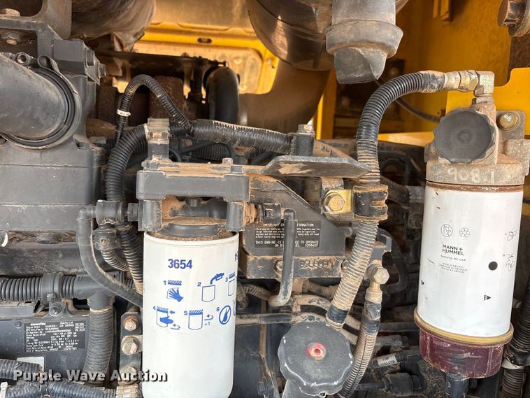 image for item FC2027 2010 Komatsu WA250-6 wheel loader