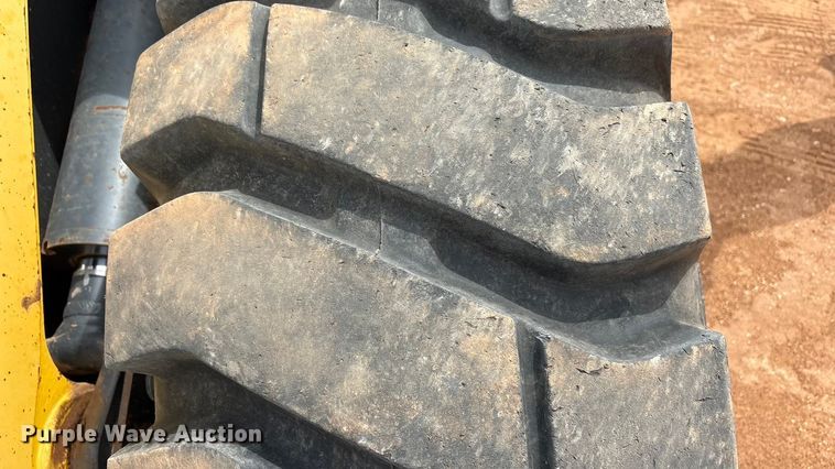 image for item FC2027 2010 Komatsu WA250-6 wheel loader