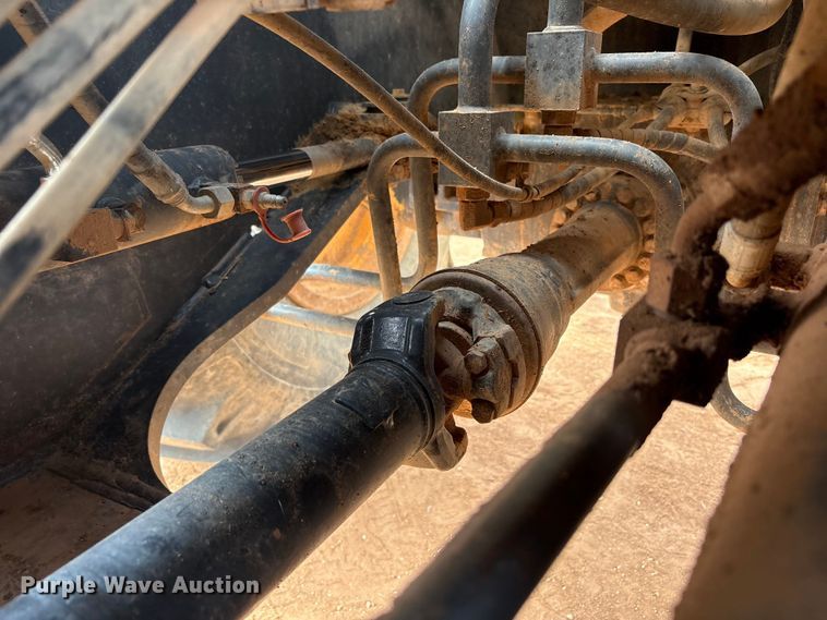 image for item FC2028 2005 Komatsu WA-250-5 wheel loader