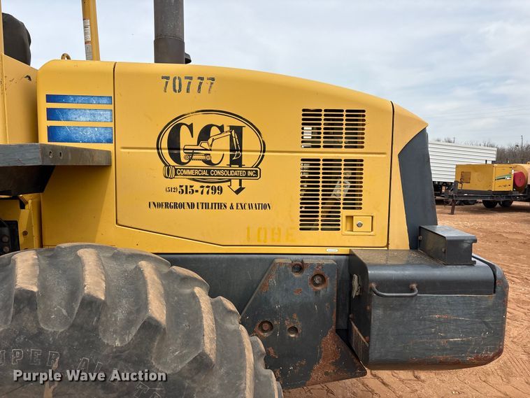 image for item FC2028 2005 Komatsu WA-250-5 wheel loader