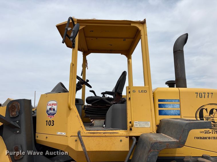 image for item FC2028 2005 Komatsu WA-250-5 wheel loader