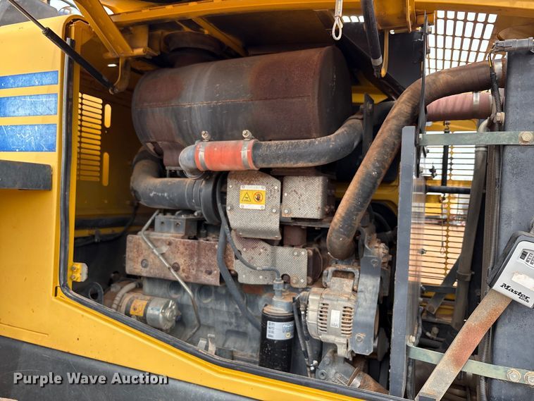 image for item FC2028 2005 Komatsu WA-250-5 wheel loader