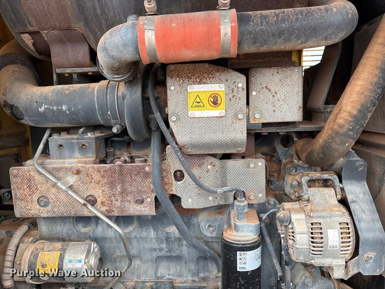 image for item FC2028 2005 Komatsu WA-250-5 wheel loader