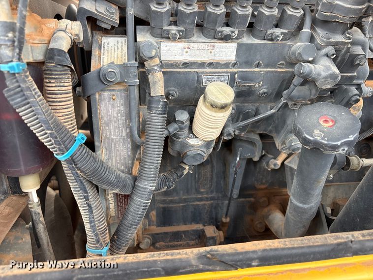 image for item FC2028 2005 Komatsu WA-250-5 wheel loader