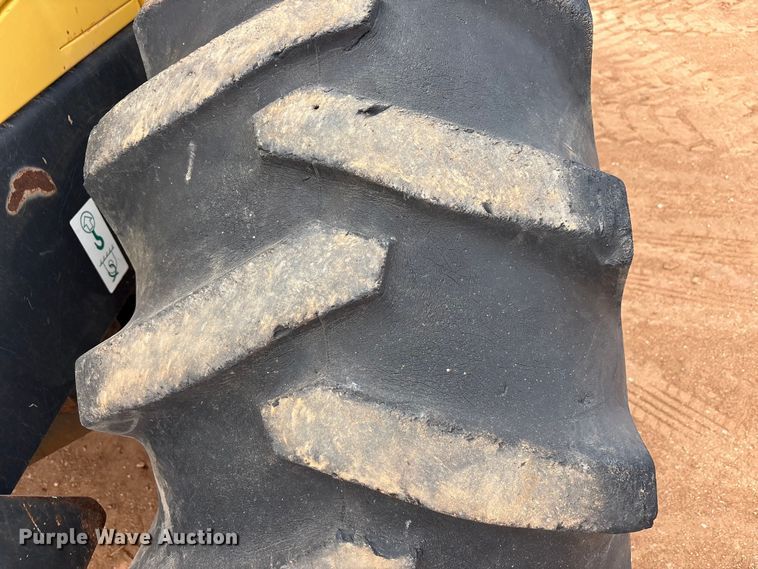 image for item FC2028 2005 Komatsu WA-250-5 wheel loader