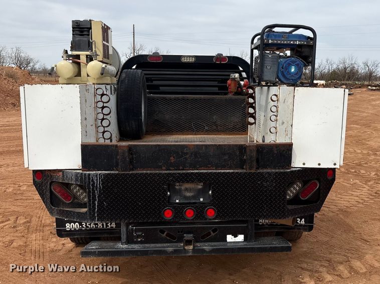 image for item FC2029 2020 Ford F350 Super Duty XL Crew Cab flatbed pickup truck