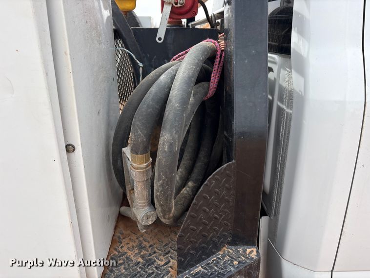 image for item FC2029 2020 Ford F350 Super Duty XL Crew Cab flatbed pickup truck