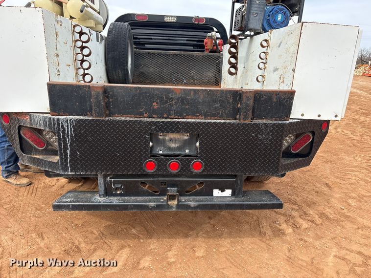 image for item FC2029 2020 Ford F350 Super Duty XL Crew Cab flatbed pickup truck