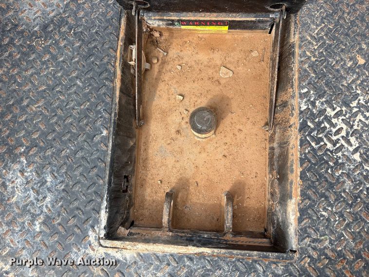 image for item FC2029 2020 Ford F350 Super Duty XL Crew Cab flatbed pickup truck