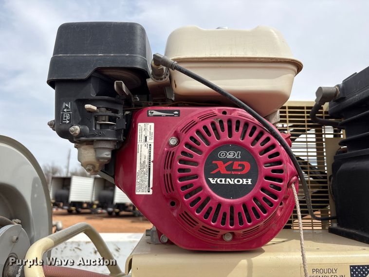 image for item FC2029 2020 Ford F350 Super Duty XL Crew Cab flatbed pickup truck