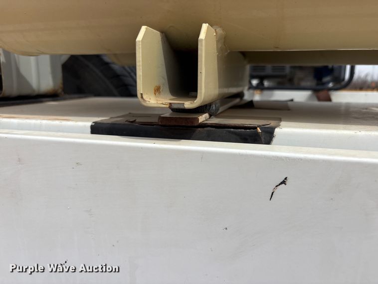 image for item FC2029 2020 Ford F350 Super Duty XL Crew Cab flatbed pickup truck