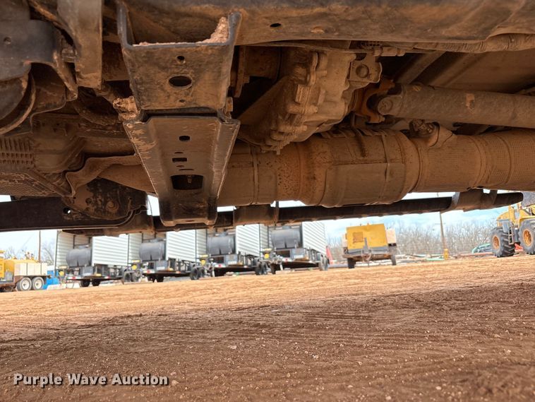 image for item FC2029 2020 Ford F350 Super Duty XL Crew Cab flatbed pickup truck