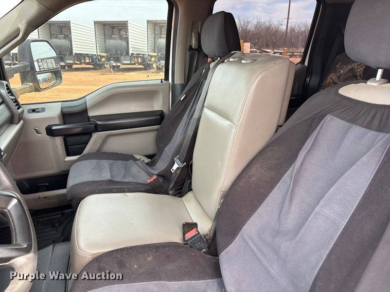 image for item FC2029 2020 Ford F350 Super Duty XL Crew Cab flatbed pickup truck