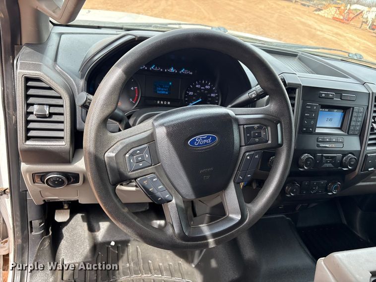 image for item FC2029 2020 Ford F350 Super Duty XL Crew Cab flatbed pickup truck