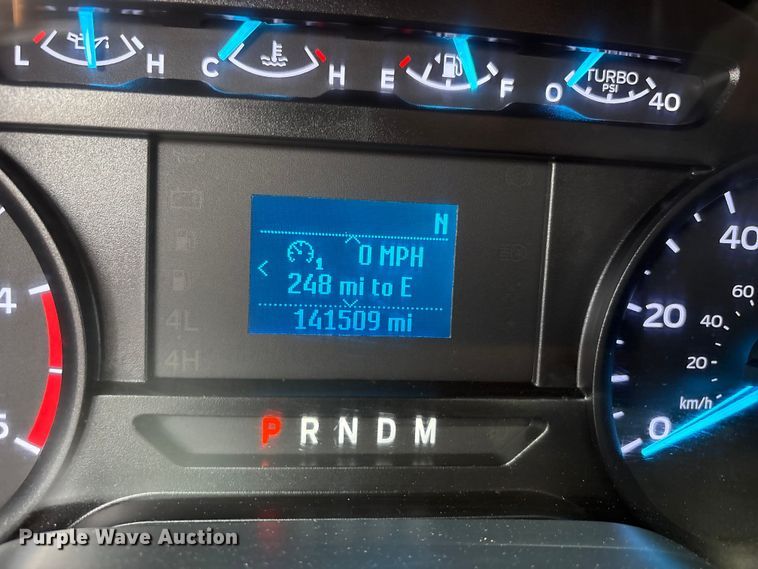 image for item FC2029 2020 Ford F350 Super Duty XL Crew Cab flatbed pickup truck