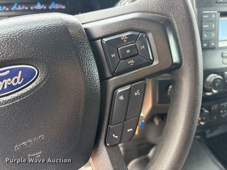 image for item FC2029 2020 Ford F350 Super Duty XL Crew Cab flatbed pickup truck