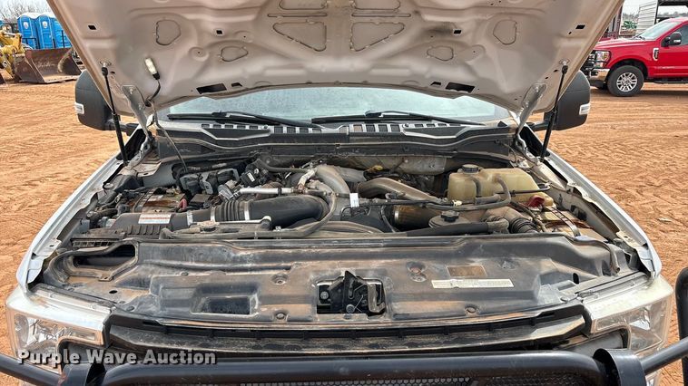 image for item FC2029 2020 Ford F350 Super Duty XL Crew Cab flatbed pickup truck