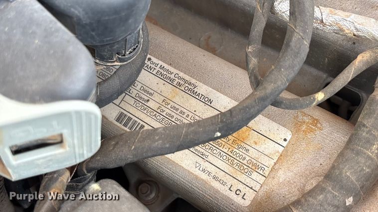 image for item FC2029 2020 Ford F350 Super Duty XL Crew Cab flatbed pickup truck