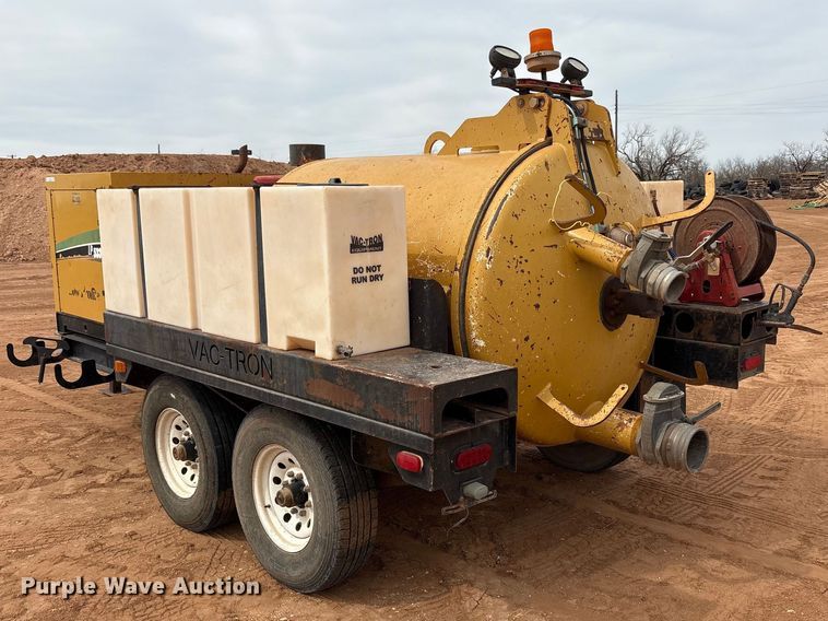 image for item FC2030 2013 Vac-Tron LP533DT vacuum excavator