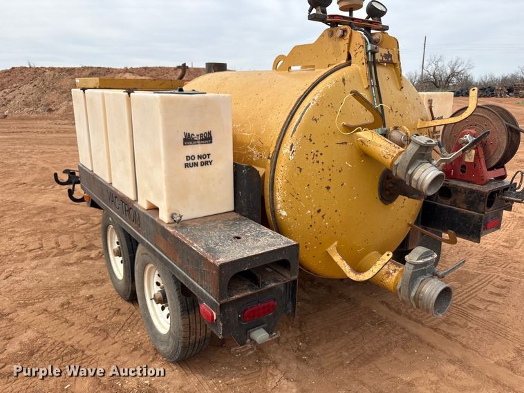 image for item FC2030 2013 Vac-Tron LP533DT vacuum excavator