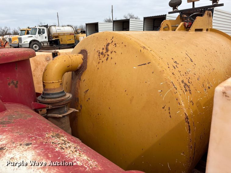 image for item FC2030 2013 Vac-Tron LP533DT vacuum excavator