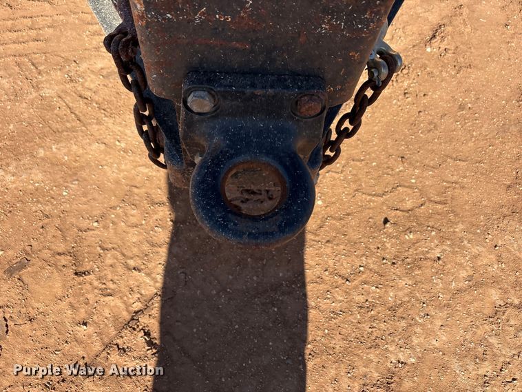 image for item FC2035 2012 Vac-Tron Vermeer LP555DT vacuum trailer