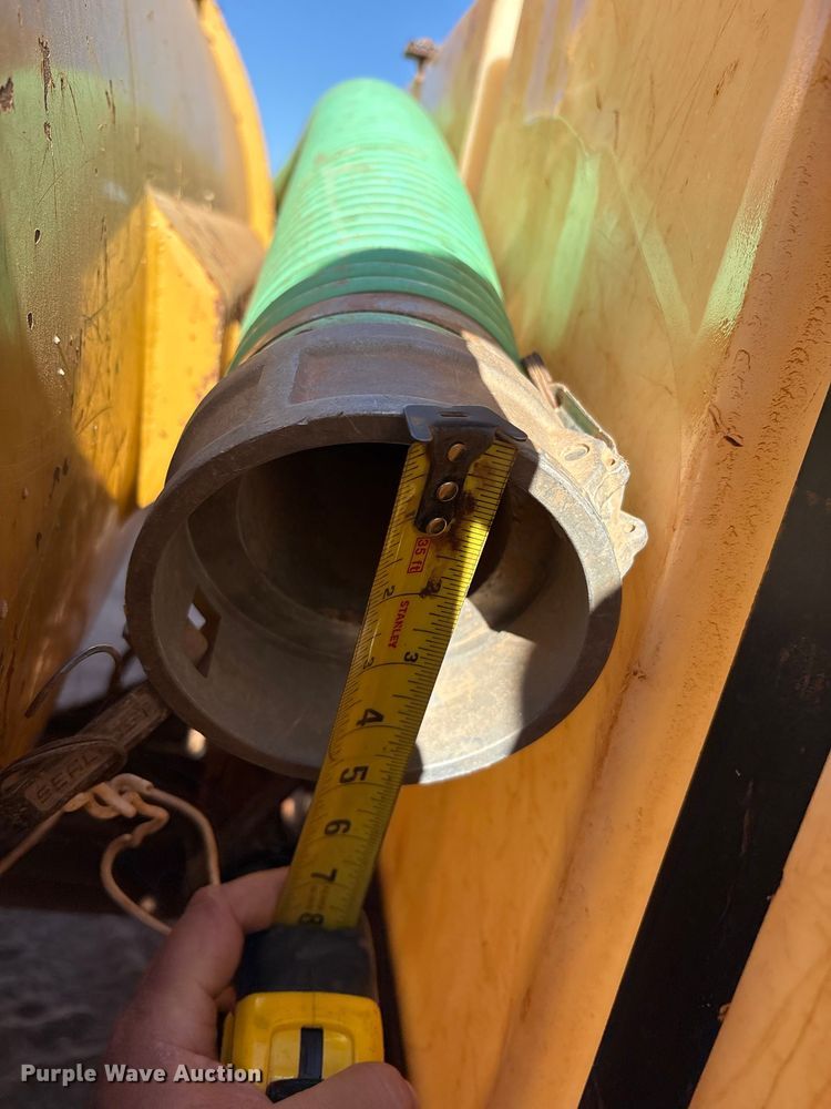 image for item FC2035 2012 Vac-Tron Vermeer LP555DT vacuum trailer