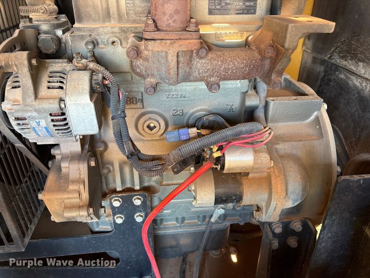 image for item FC2035 2012 Vac-Tron Vermeer LP555DT vacuum trailer