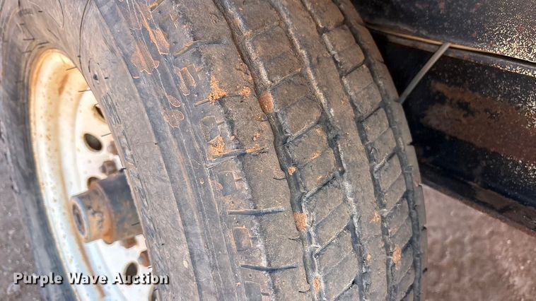 image for item FC2035 2012 Vac-Tron Vermeer LP555DT vacuum trailer