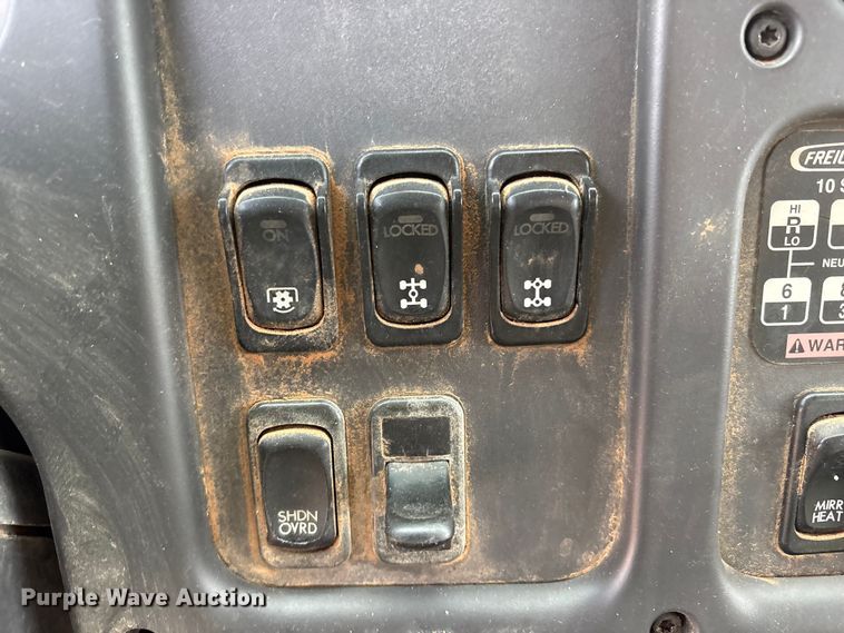 image for item FC2036 2006 Freightliner Business Class M2 flatbed truck with mud mixing truck