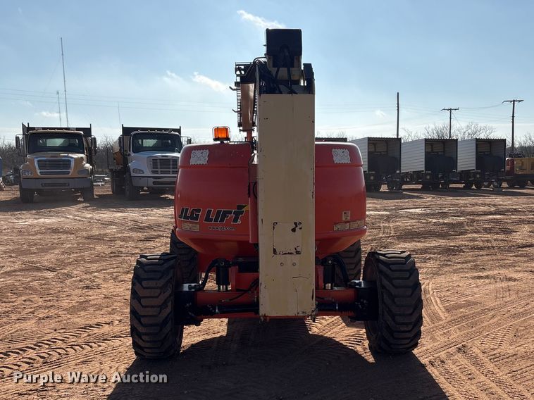 image for item FC2040 2012 JLG 600AJ boom lift