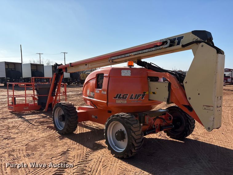 image for item FC2040 2012 JLG 600AJ boom lift