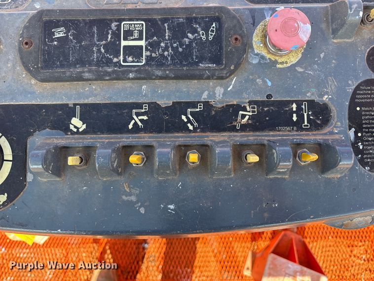 image for item FC2040 2012 JLG 600AJ boom lift