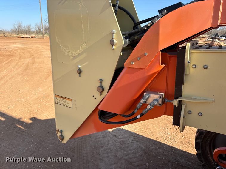 image for item FC2040 2012 JLG 600AJ boom lift