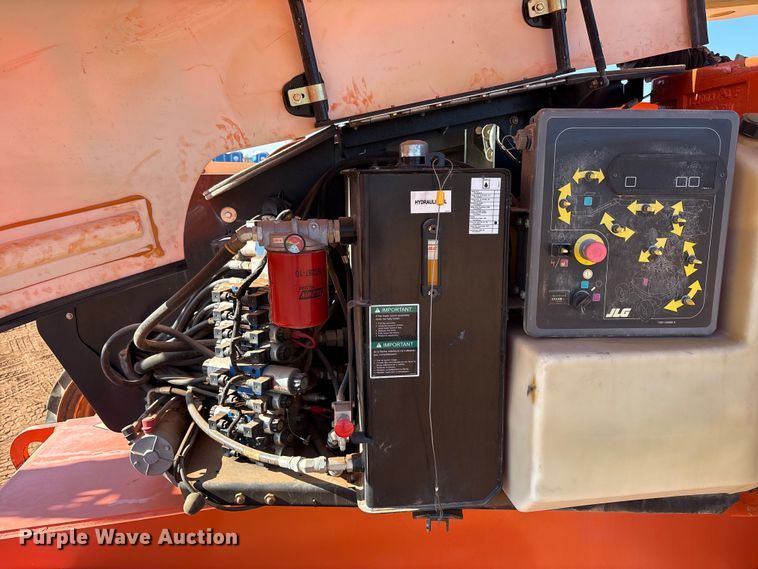 image for item FC2040 2012 JLG 600AJ boom lift