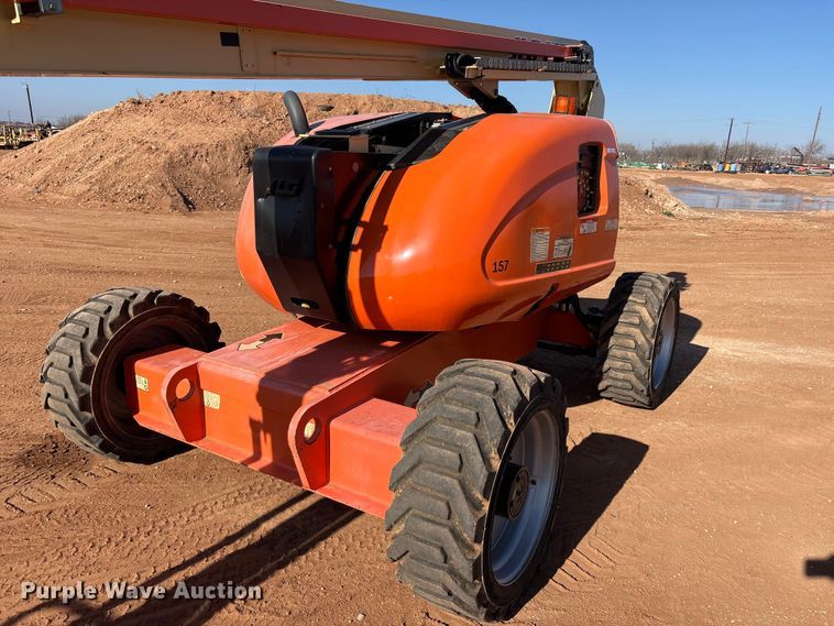 image for item FC2040 2012 JLG 600AJ boom lift