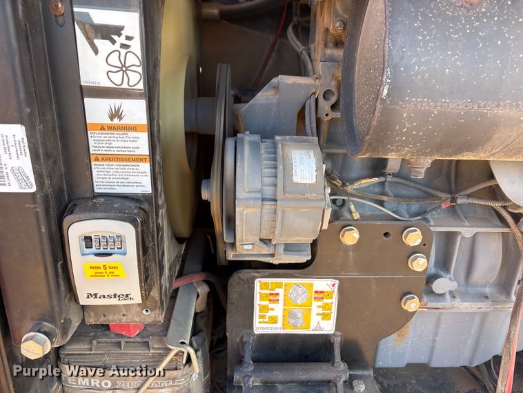 image for item FC2040 2012 JLG 600AJ boom lift