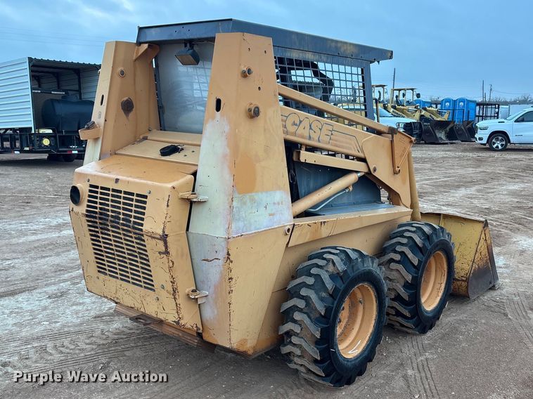 image for item FC2041 2000 Case 1845C skid steer loader