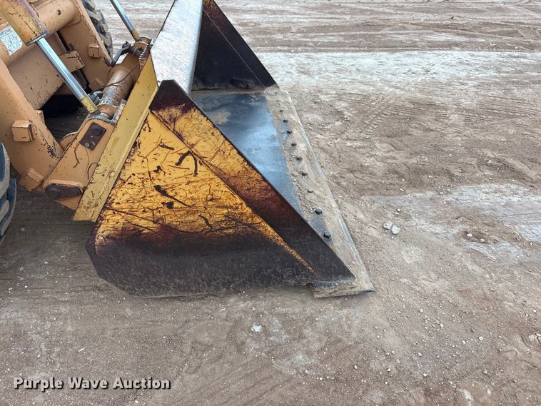 image for item FC2041 2000 Case 1845C skid steer loader