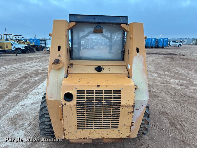 image for item FC2041 2000 Case 1845C skid steer loader