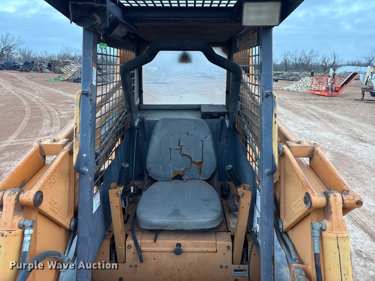 image for item FC2041 2000 Case 1845C skid steer loader