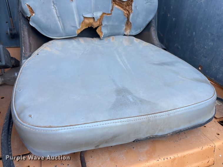 image for item FC2041 2000 Case 1845C skid steer loader