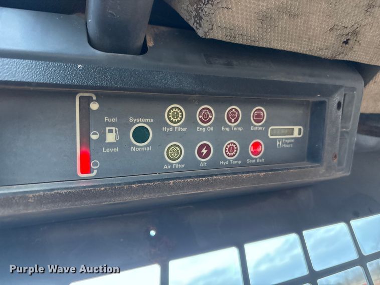 image for item FC2041 2000 Case 1845C skid steer loader